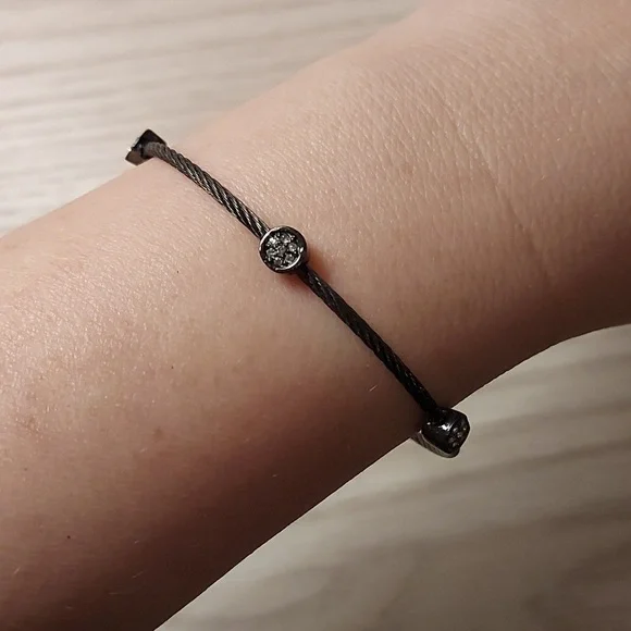 Black Cable Bracelet - Picture 2 of 3